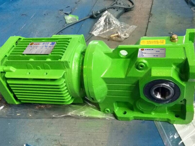 98.5轉的減速機,98.5rpm/min減速電機,每分鐘98.5圈的減速器.jpg